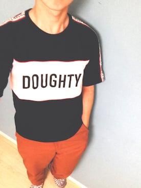 「アイテム（チノパンツ、オレンジ系）」を使った、ＫＥＮTＹさん（メンズ・168cm）の夏コーディネート