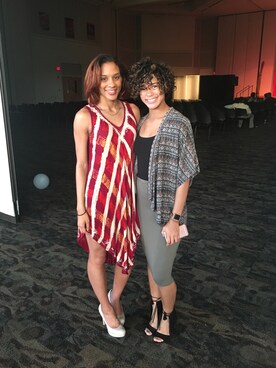 Jhana Miryea Waddellさんのコーディネート