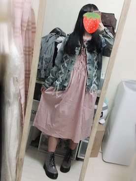 「アイテム（ブーツ、パープル系）」を使った、宇佐美 度さん（レディース・157cm）の秋コーディネート