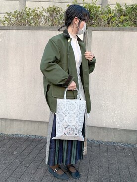 スカートを使った「fumikauchida」の人気ファッションコーディネート 