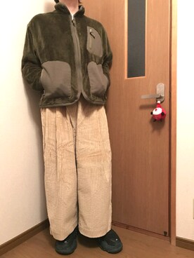 「lot holon（ロットホロン）のアイテム（スラックス）」を使った、たかてぃんさん（メンズ・166cm）の冬コーディネート