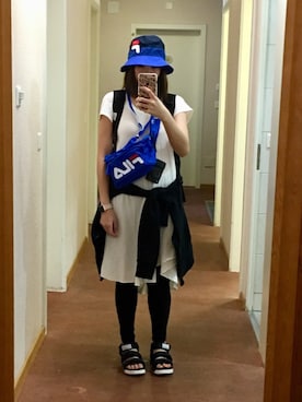 「SHAKA（シャカ）のアイテム（ビーチサンダル）」を使った、jen&jimさん（レディース・160cm）の夏コーディネート
