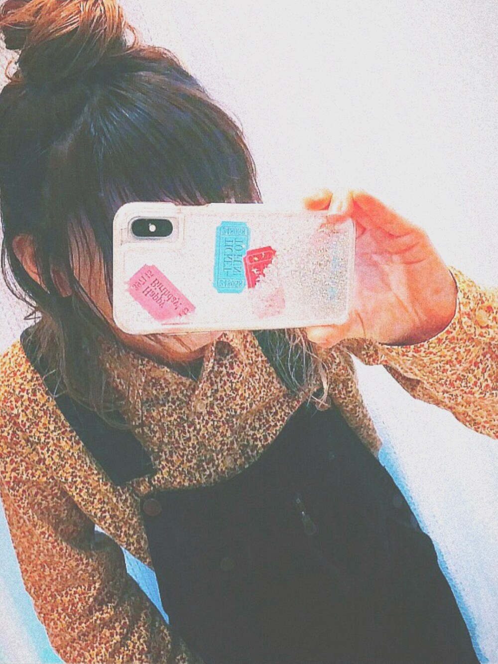 「street、streetstyle、streetfashion、ストリート、ストリート系、ストリートファッション、スト系、古着、古着コーデ」｜「古着のアイテム（シャツ/ブラウス、イエロー系）」を使った、宇宙人 4103号 さん（レディース・155cm）の冬コーディネートの1枚目の写真
