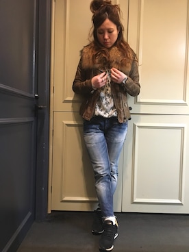 「RAWLIFE（ロウライフ）のアイテム」を使った、ミサミサさん（レディース・160cm）の冬コーディネート