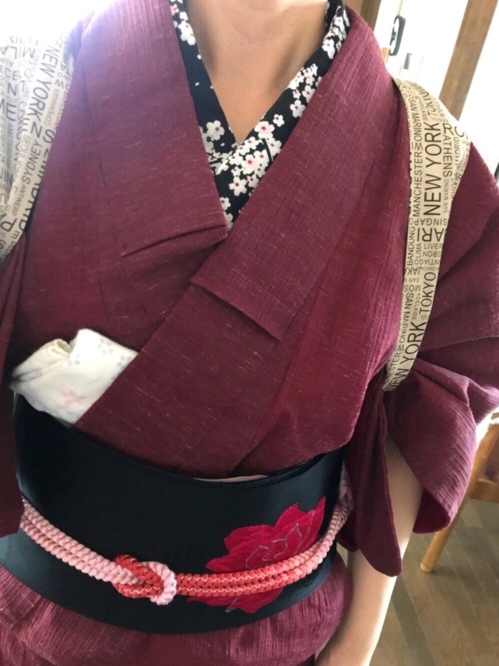 「普段着物、腰痛対策、たすき掛け、大掃除、マイノリティー」｜「100均の夜桜柄手ぬぐいを半襟にのアイテム（和装小物、ブラック系）」を使った、めぇめぇ羊さん（レディース・160cm）の冬コーディネートの1枚目の写真