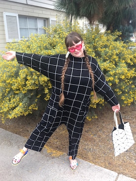 「asos（エイソス）のアイテム（オールインワン・サロペット）」を使った、A l ë n a さん（レディース・165cm）の春コーディネート