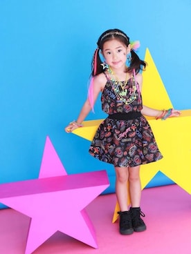 「BLOC（ブロック）のアイテム（ワンピース/ドレス）」を使った、Hiroko Nishimuraさん（キッズ・110cm）の夏コーディネート