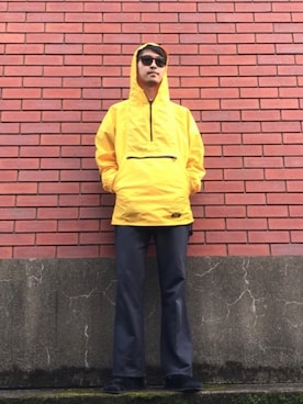 「L.L.Bean（エルエルビーン）のアイテム（パーカー、イエロー系）」を使った、akiyoshiさん（メンズ・174cm）の秋コーディネート