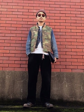 「WHITE（ホワイト）のアイテム」を使った、akiyoshiさん（メンズ・173cm）の秋コーディネート