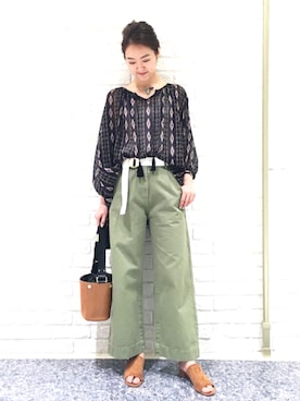 「DouDou（ドゥドゥ）のアイテム（チノパンツ）」を使った、DouDou_serikaさん（レディース・167cm）の春コーディネート