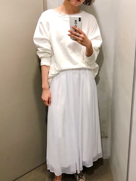 「アイテム（スリッポン）」を使った、DouDou_serikaさん（レディース・167cm・20代）の春コーディネート