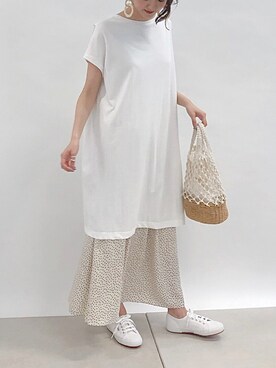 「SUPERGA（スペルガ）のアイテム」を使った、DouDou_serikaさん（レディース・167cm）の春コーディネート