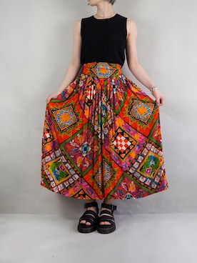 「VINTAGE（ヴィンテージ）のアイテム（スカート）」を使った、SZIMPATIKUS_stfさん（レディース・165cm）の夏コーディネート