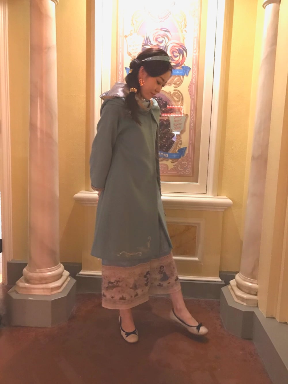 「Dハロ、仮装、ジャスミン、シークレットハニー、ハロウィン、ハロウィンコーデ」｜「Secret Honeyのアイテム（ダウンジャケット/コート、グリーン系）」を使った、Kumami.さん（レディース・165cm）の秋コーディネートの1枚目の写真