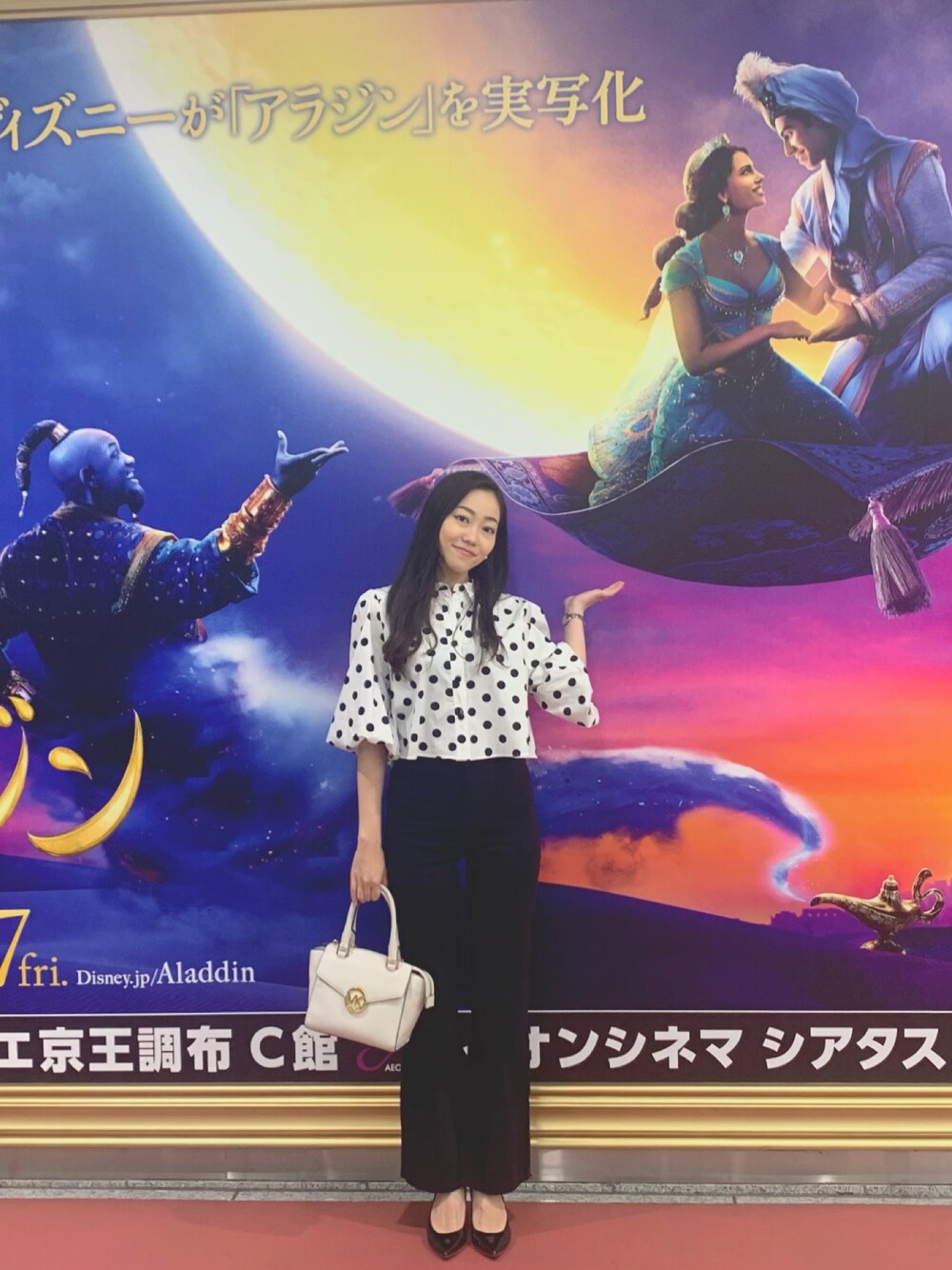 「ZARA、ザラ、水玉、ドット、黒パンツ、ヒール、モノトーン、モノトーンコーデ、パンツスタイル、夏コーデ」｜「ZARAのアイテム（シャツ/ブラウス、ホワイト系）」を使った、Kumami.さん（レディース・165cm）の夏コーディネートの1枚目の写真