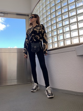 「EQUIPMENT（エキップモン）のアイテム」を使った、miaさん（レディース・164cm）の秋コーディネート