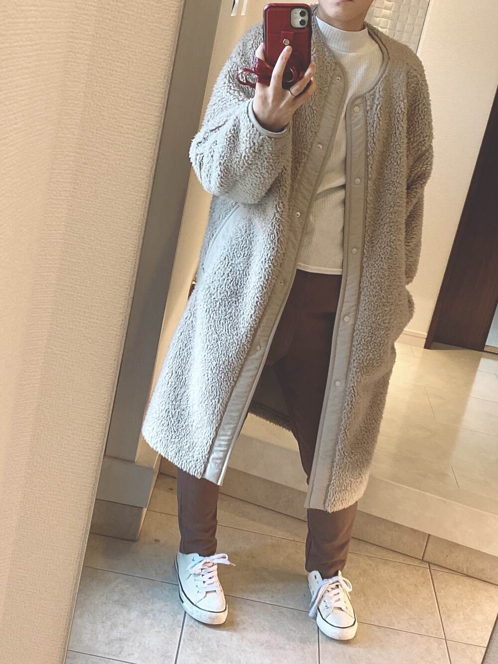 「大人カジュアル、ブラックコーデ、プチプラコーデ」｜「UNIQLOのボアフリースノーカラーコート（その他アウター、ベージュ系）」を使った、panda_co.さん（レディース・152cm）の冬コーディネートの1枚目の写真