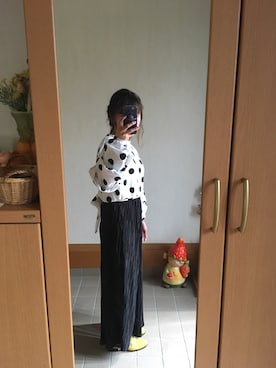 「H&M（エイチ・アンド・エム）のアイテム（スウェット、ホワイト系）」を使った、すーさん（レディース・147cm）の秋コーディネート