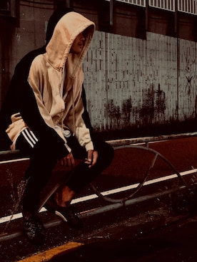 「Gosha Rubchinskiy（ゴーシャラブチンスキー）のアイテム（パンツ）」を使った、もりぽさん（メンズ・175cm）の秋コーディネート