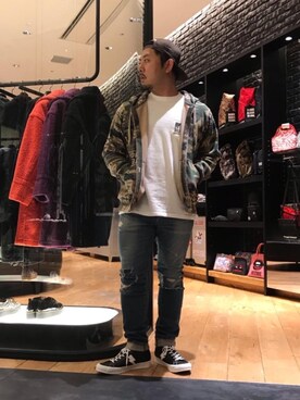 「カモ柄」｜「アイテム（キャップ）」を使った、DAISUKEさん（メンズ・174cm）の秋コーディネート