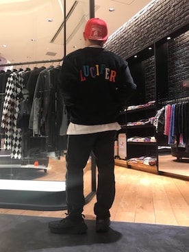 「HYSTERIC GLAMOUR（ヒステリックグラマー）のHYS WHISKY柄 刺繍キャップ（キャップ）」を使った、DAISUKEさん（メンズ・174cm）の冬コーディネート