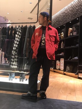 「アイテム（ミリタリージャケット、レッド系）」を使った、DAISUKEさん（メンズ・174cm）の冬コーディネート