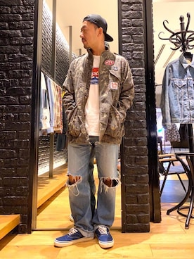 「HYSTERIC GLAMOUR（ヒステリックグラマー）のHYS WHISKY柄 刺繍キャップ（キャップ）」を使った、DAISUKEさん（メンズ・174cm）の秋コーディネート