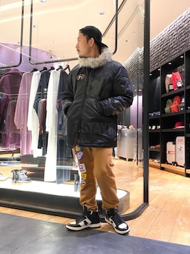 「HYSTERIC GLAMOUR（ヒステリックグラマー）のHYS WHISKY柄 刺繍キャップ（キャップ）」を使った、DAISUKEさん（メンズ・174cm）の秋コーディネート