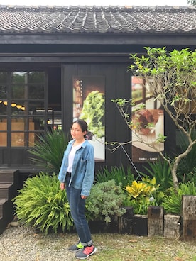 「Lulus（-）のアイテム（ジャケット/アウター）」を使った、李香兒さん（レディース・159cm）の春コーディネート