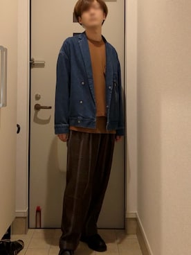 「CULLNI（クルニ）のアイテム（デニムジャケット）」を使った、よねたむさん（メンズ・172cm）の秋コーディネート