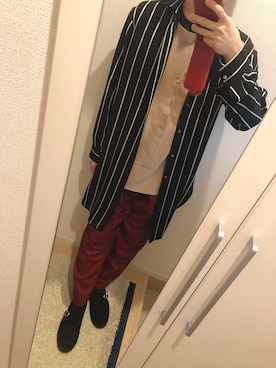 「MANEBU（マネブ）のアイテム（スリッポン）」を使った、よねたむさん（メンズ・172cm）の秋コーディネート