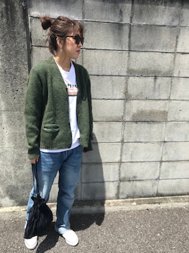 「KBF（ケイビーエフ）のKBF ベロアプリーツ巾着BAG（ハンドバッグ）」を使った、Aさん（レディース・165cm）の春コーディネート