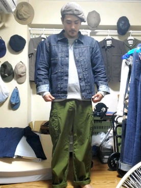 「TCB jeans（ティーシービージーンズ）のアイテム（ハンチング/ベレー帽）」を使った、Diez Katsumiさん（メンズ・173cm）の冬コーディネート