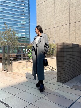 「EMODA」｜「アイテム（トレンチコート）」を使った、濱田 萌衣(EMODA)さん（レディース・162cm）の春コーディネート