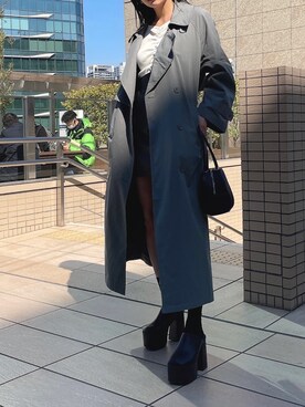 「EMODA」｜「アイテム（トレンチコート）」を使った、濱田 萌衣(EMODA)さん（レディース・162cm）の春コーディネート
