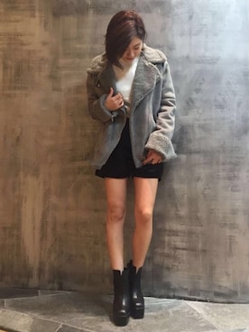 「BARAK（バラク）のアイテム（ムートンコート）」を使った、AIさん（レディース・161cm）の秋コーディネート
