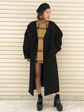 「チェックワンピース」｜「アイテム（ノーカラージャケット）」を使った、AIさん（レディース・161cm）の秋コーディネート
