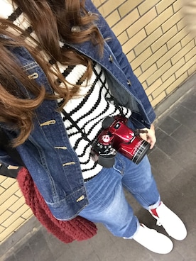 「カメラ女子」｜「アイテム（デニムジャケット）」を使った、Ä♡*.ﾟさん（レディース・160cm）の春コーディネート