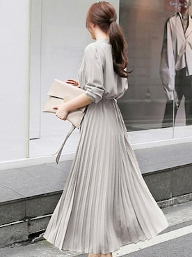 レディース ふんわり袖プリーツロングワンピ ウエストマークベルト 2点セットを使った人気ファッションコーディネート Wear