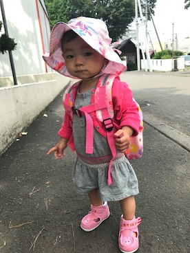 「Moujonjon（ムージョンジョン）のアイテム（バッグ）」を使った、ゆずりつみなさん（キッズ・70cm）の夏コーディネート
