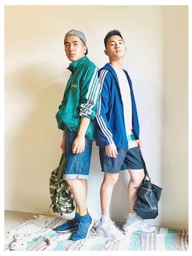 「adidas（アディダス）のアイテム（トレンチコート）」を使った、馬可有禮貌穿搭さん（メンズ・174cm）の春コーディネート