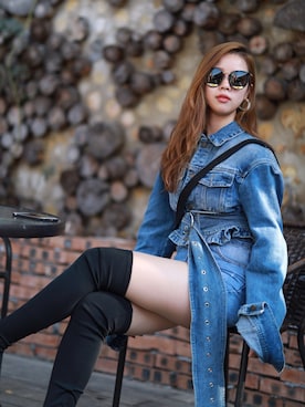 「ARMANI（アルマーニ）のアイテム（パンツ）」を使った、Audrey Huさん（レディース・165cm）の秋コーディネート