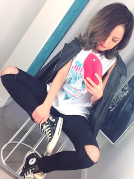 「H&M（エイチ・アンド・エム）のアイテム（タンクトップ、ホワイト系）」を使った、chaaaさん（レディース・160cm）の春コーディネート