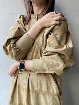 「ラブアンドピース2020」｜「アイテム（アクセサリー）」を使った、莉子 Rikoさん（レディース・158cm）の秋コーディネート