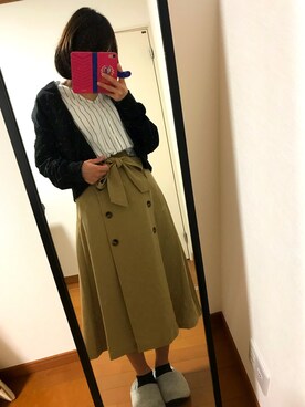 「GU（ジーユー）のアイテム（スカート、ベージュ系）」を使った、ZIGENさん（レディース・152cm）の春コーディネート
