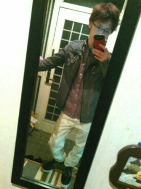 「tk.TAKEO KIKUCHI（ティーケータケオキクチ）のコンビミッドスニーカー（スニーカー、グレー系）」を使った、LINEスタンプ制作者さん（メンズ・162cm）の春コーディネート