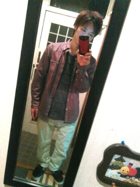 「NAVY（ネイビー）のアイテム（Tシャツ/カットソー、グレー系）」を使った、LINEスタンプ制作者さん（メンズ・162cm）の夏コーディネート