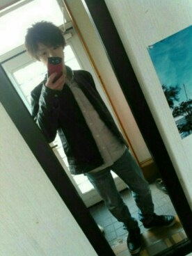 「😅のアイテム（その他、ホワイト系）」を使った、LINEスタンプ制作者さん（メンズ・162cm）の春コーディネート