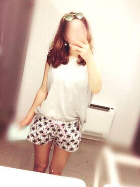 「GU（ジーユー）のアイテム（タンクトップ、グレー系）」を使った、maさん（レディース・163cm）の夏コーディネート