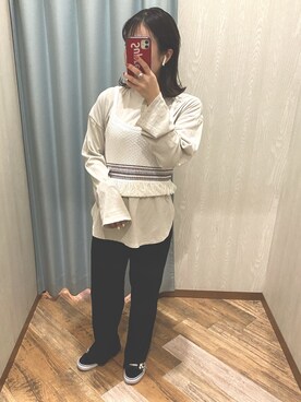 「Mila Owen（ミラオーウェン）のシャツカーブロングスリーブTシャツ（Tシャツ/カットソー、ベージュ系）」を使った、てぃ。さん（レディース・158cm）の秋コーディネート